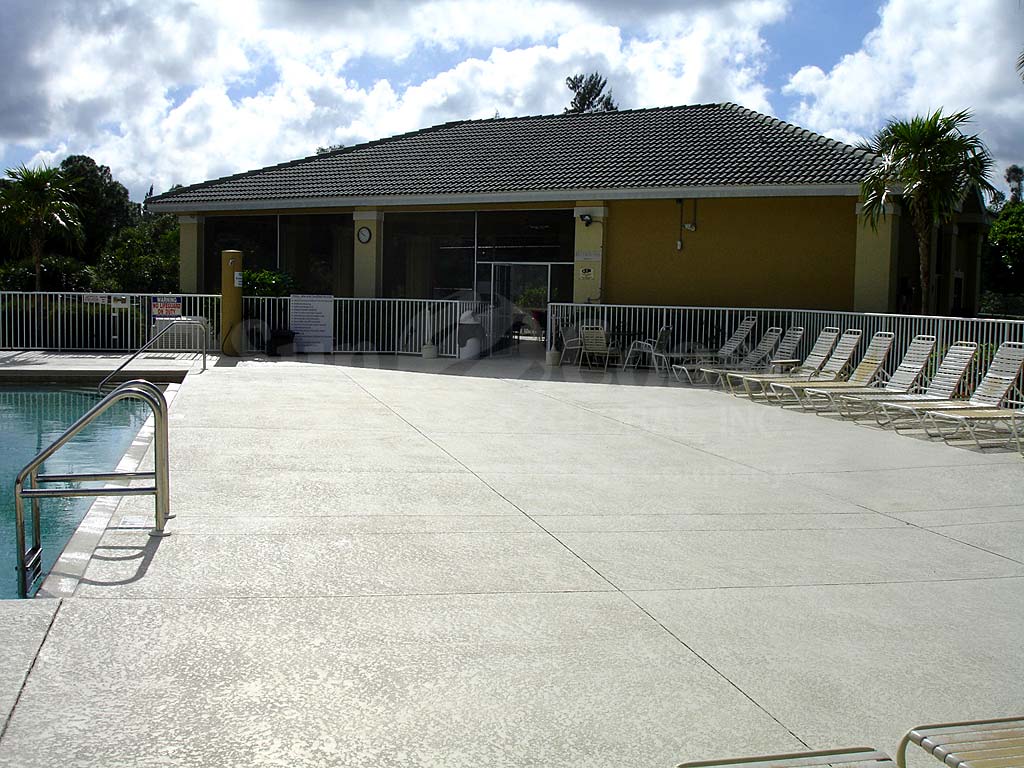 Island Cove Community Pool